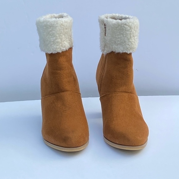 𝅺CATO Ankle Boots Ivy FAUX Fur Trim Size 10 - Picture 9 of 11